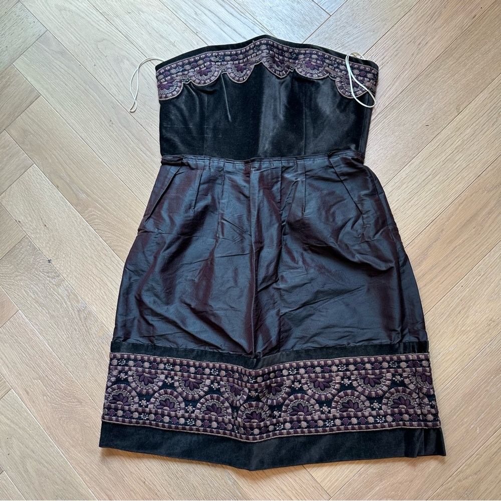 Vintage TOCCA Strapless Embroidered Dress Sz 8